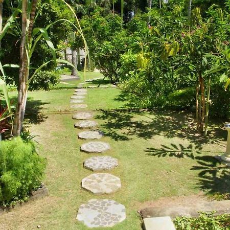 Villa Serene & Spa Mangsit ภายนอก รูปภาพ