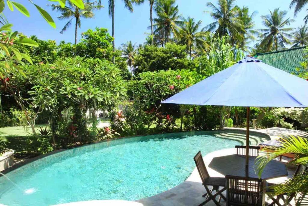 Villa Serene & Spa Mangsit ภายนอก รูปภาพ